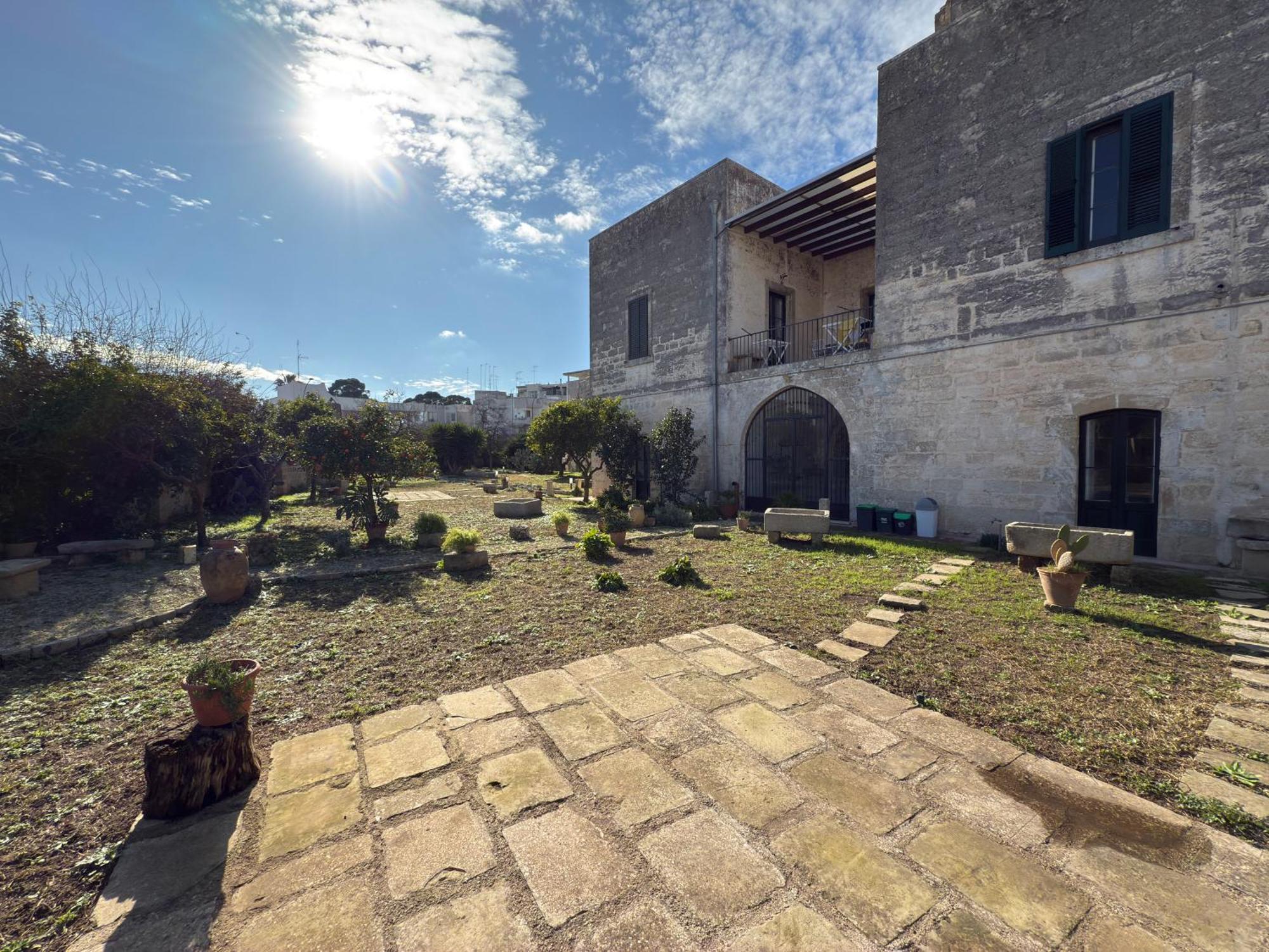 Residenza Storica Parco Lanoce Apartment Poggiardo Exterior photo